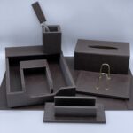 رنگ قهوه ای